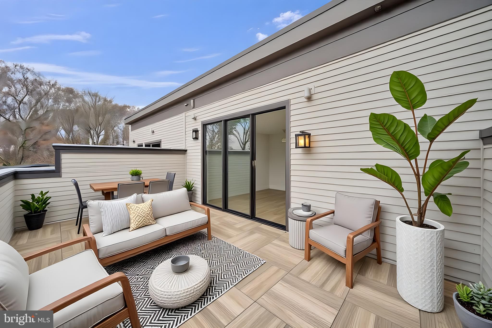 WESTBARD SQUARE - Residential