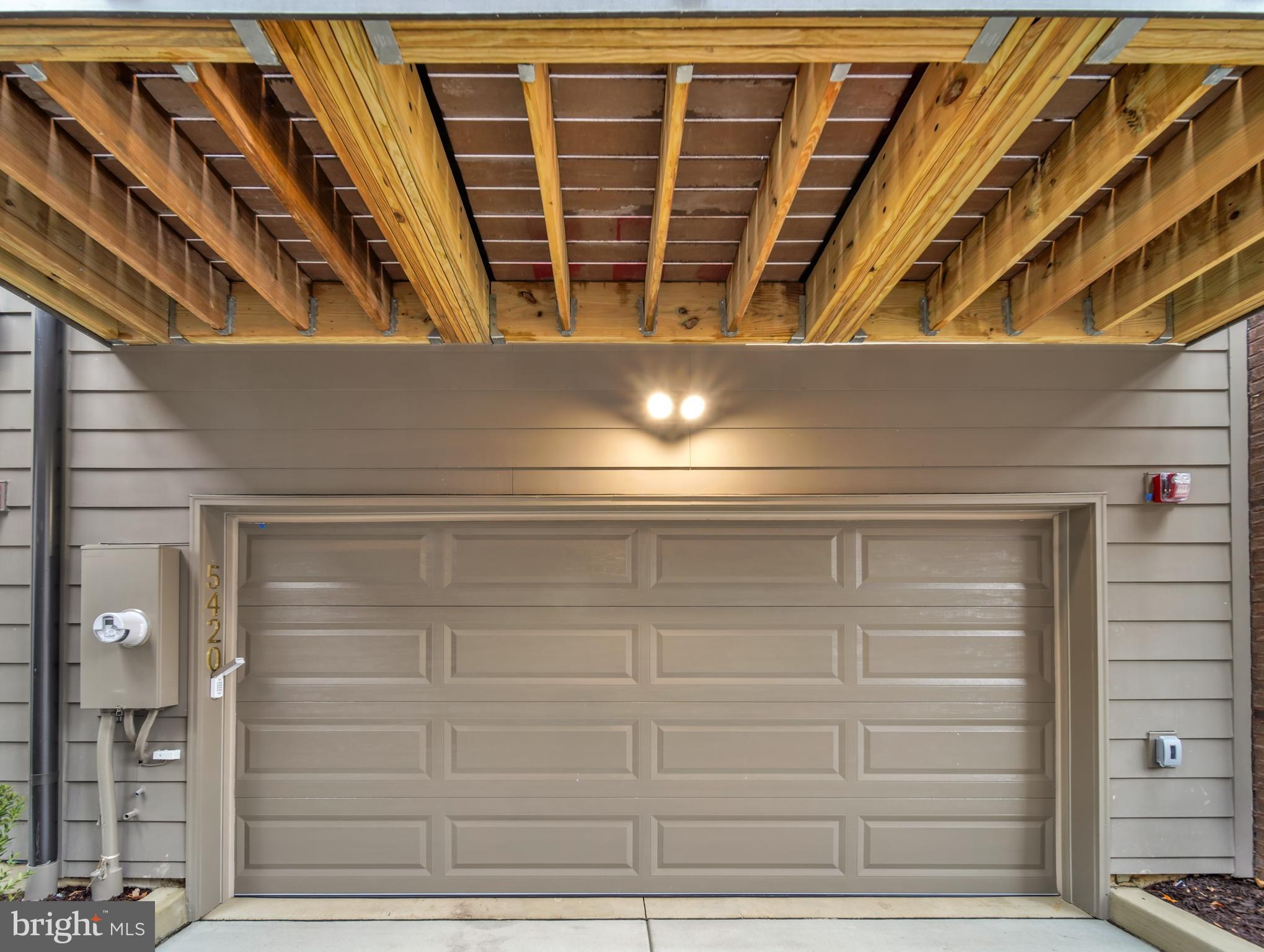 WESTBARD SQUARE - Residential