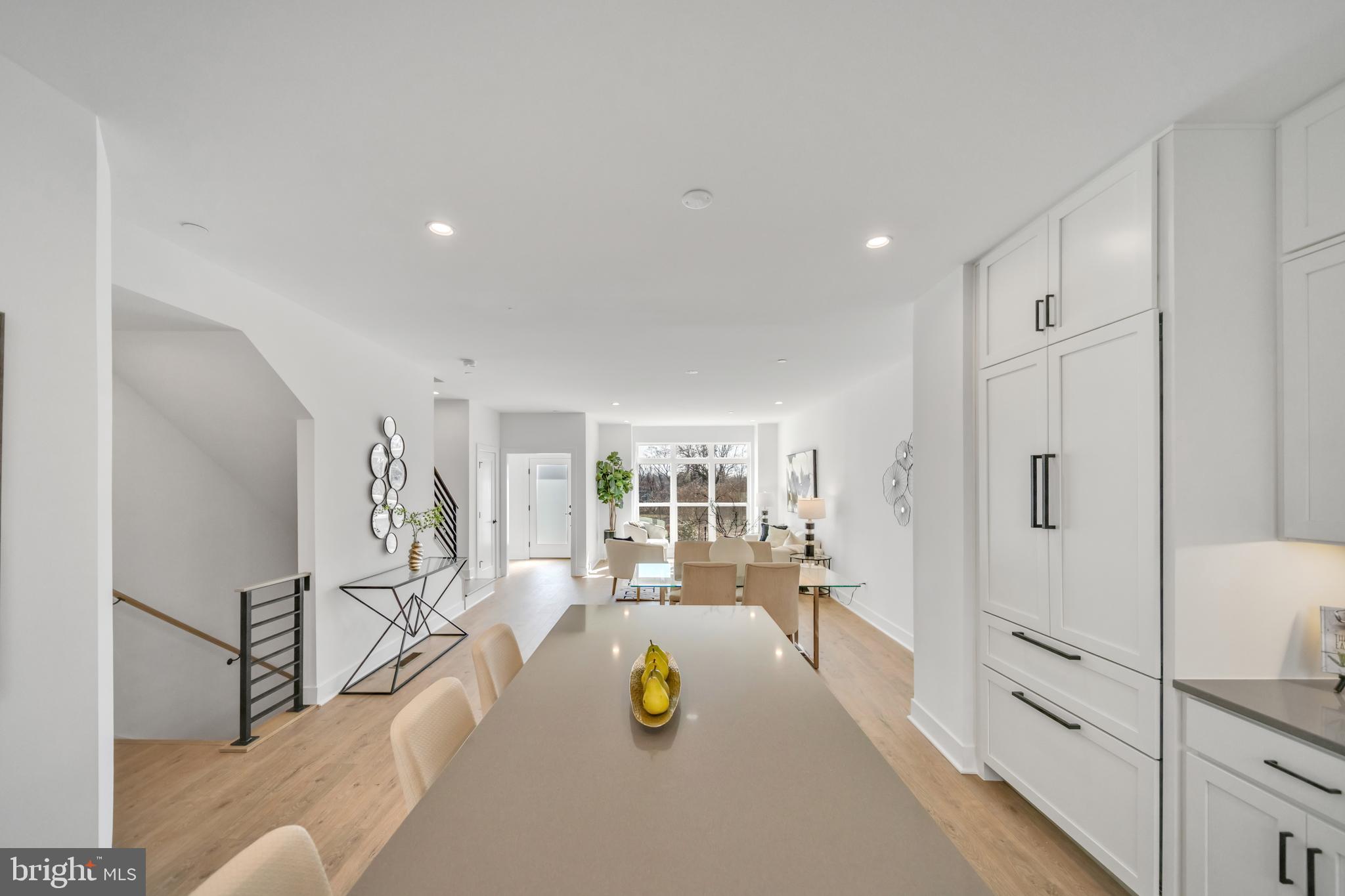 WESTBARD SQUARE - Residential