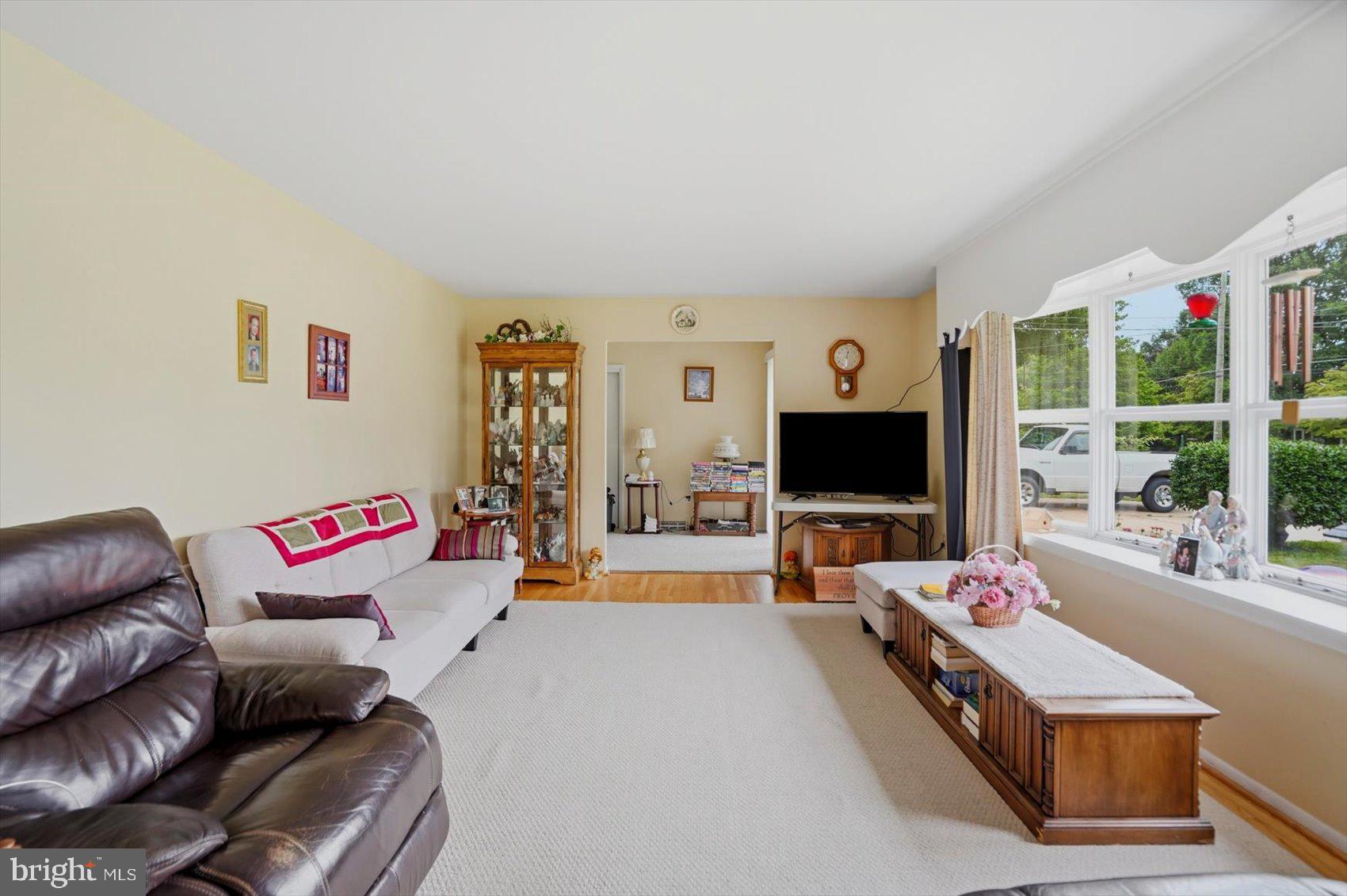 1004 BERNADETTE DRIVE