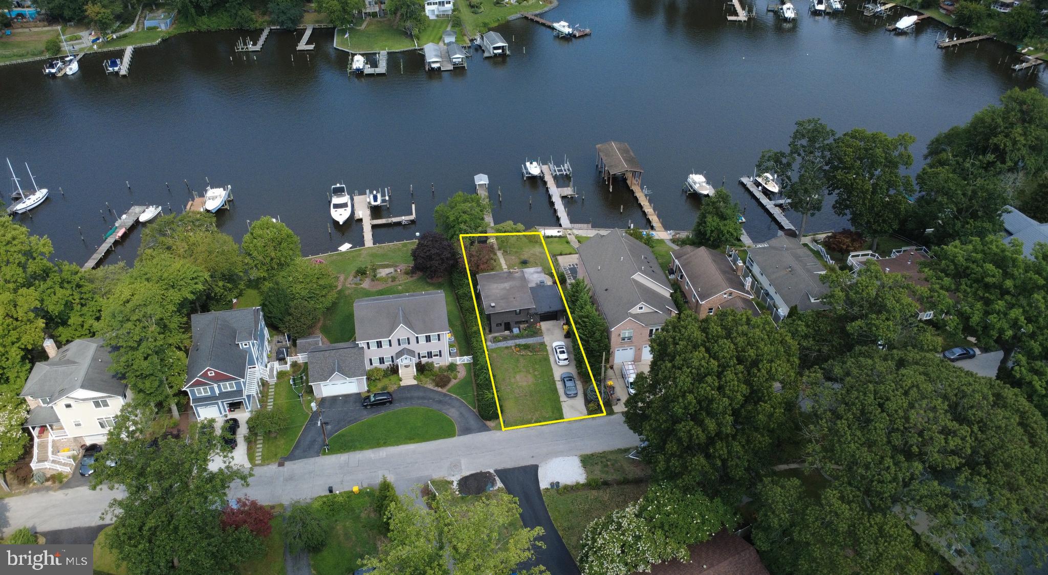 744 OAK GROVE CIRCLE