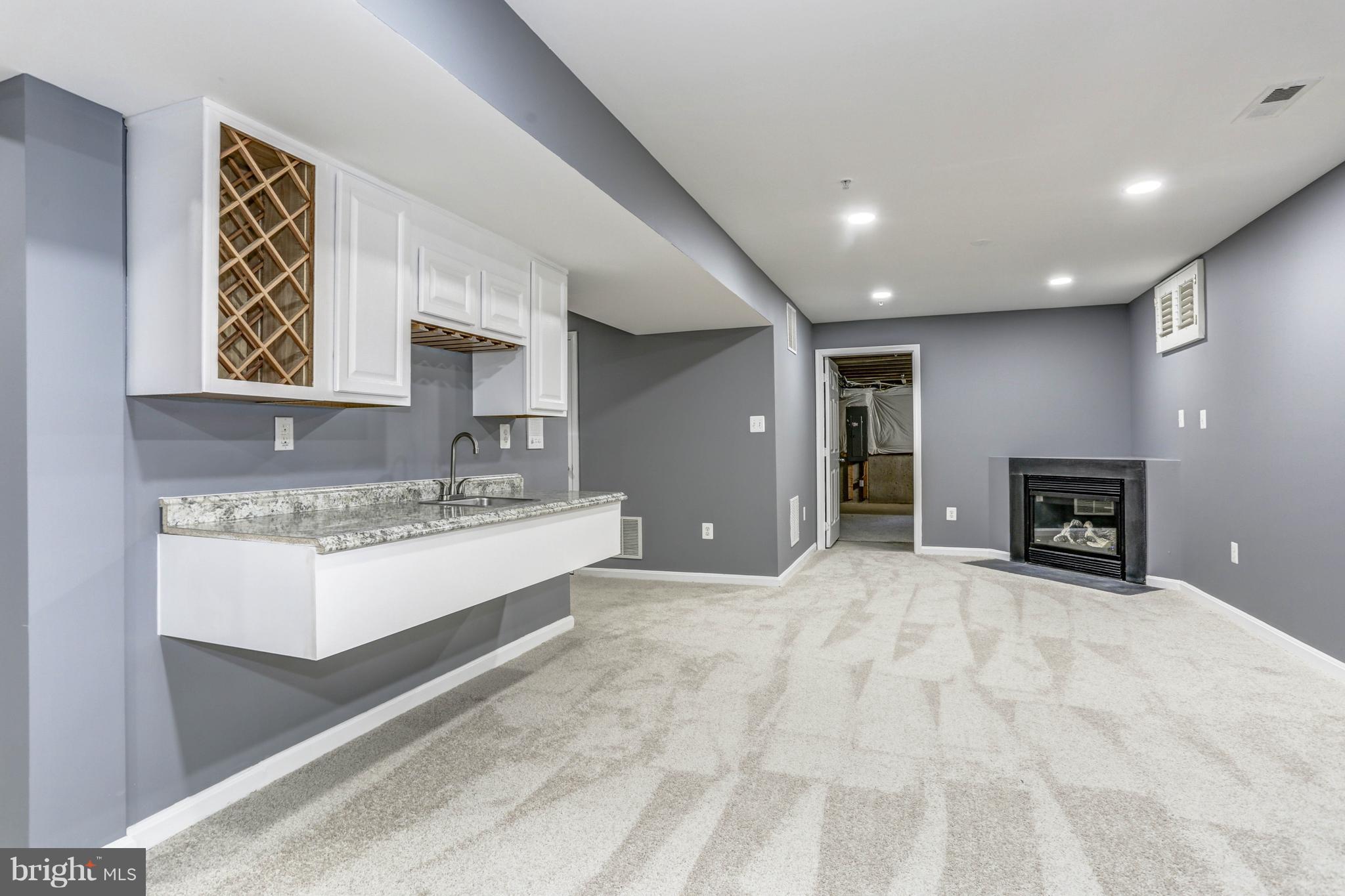 SIMMONS ACRES-ADDN - Residential