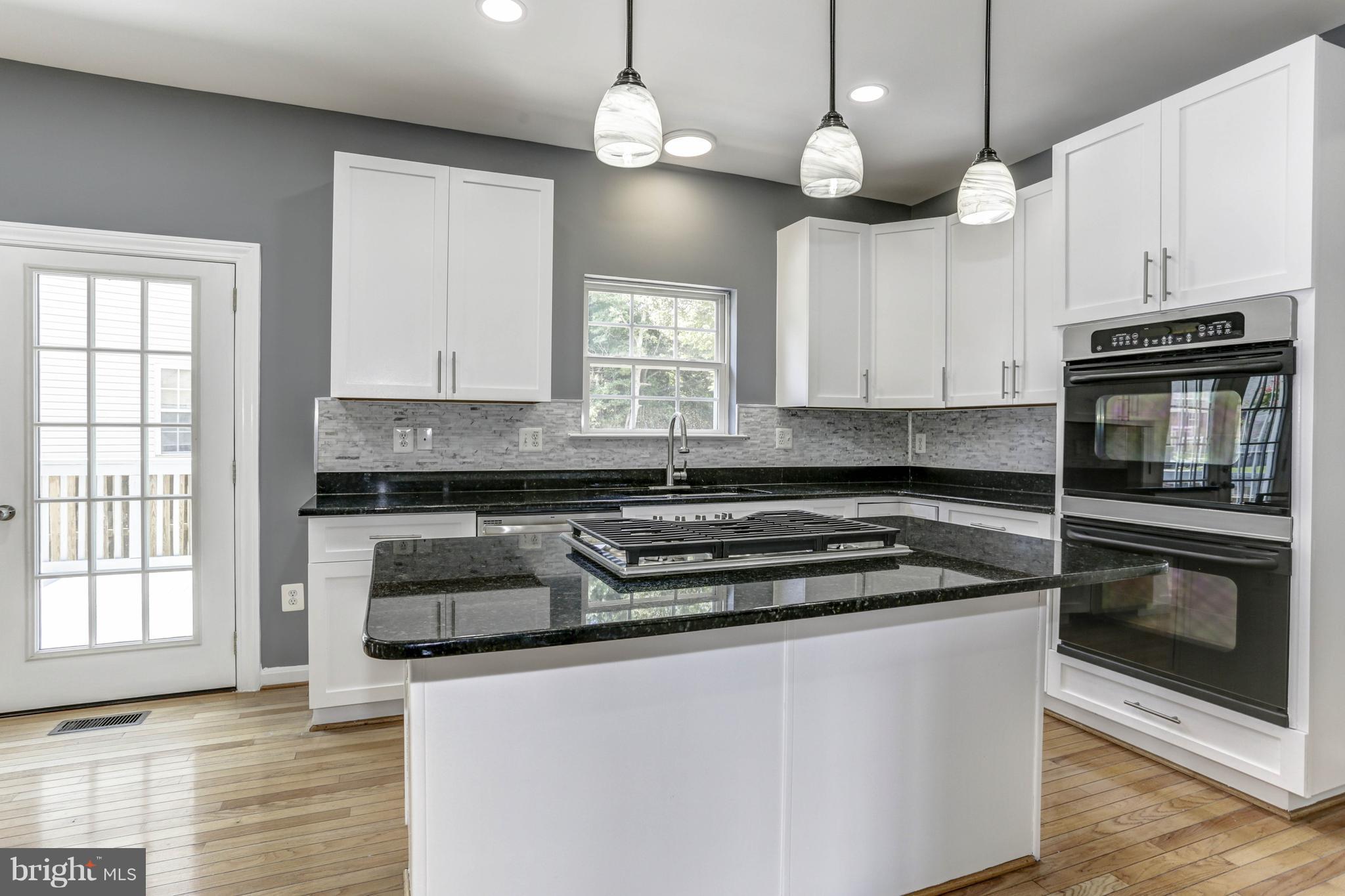 SIMMONS ACRES-ADDN - Residential