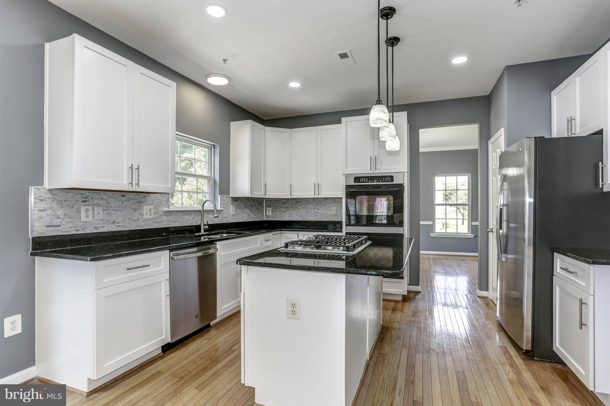 SIMMONS ACRES-ADDN - Residential