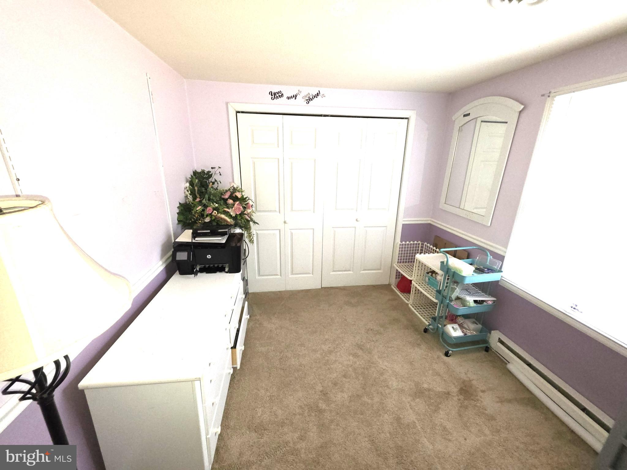 GOOSE HOLLOW - Residential