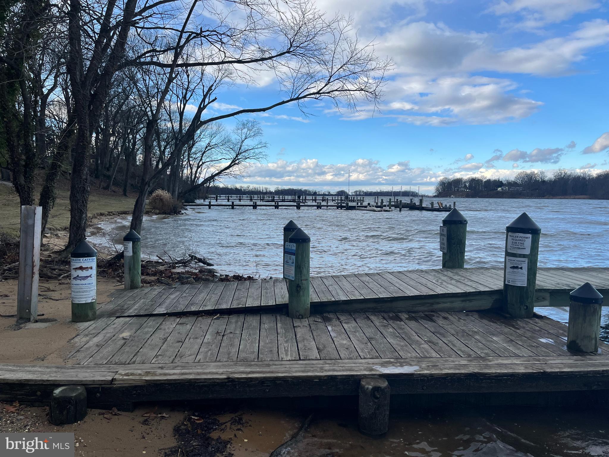 GOOSE HOLLOW - Residential