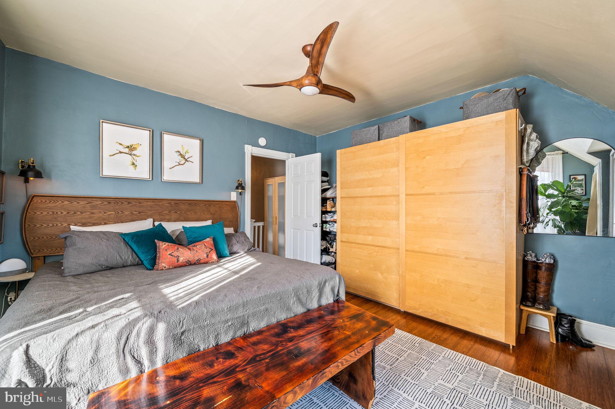 ROXBOROUGH - Residential