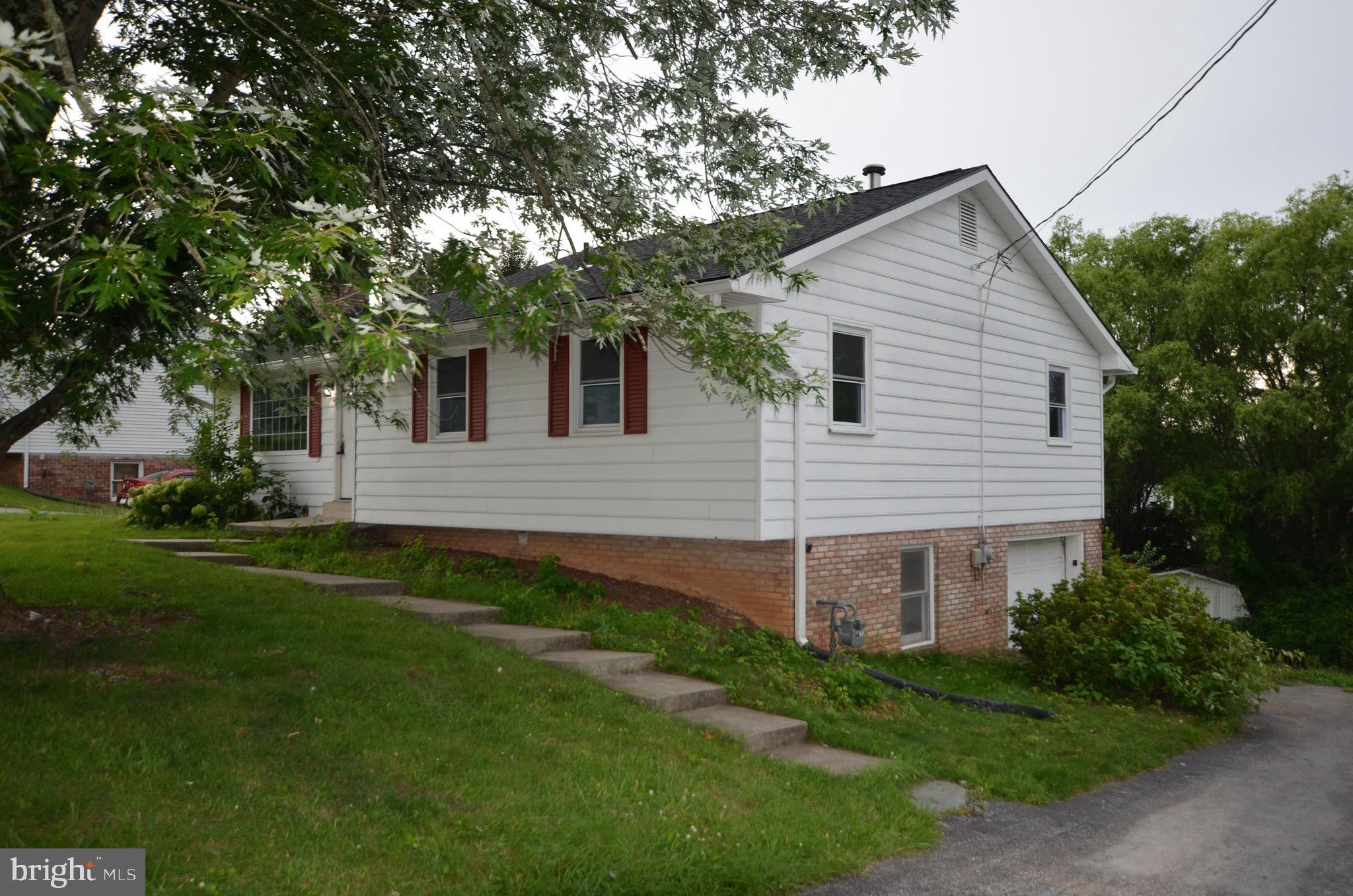 2287 GRANDVIEW ROAD