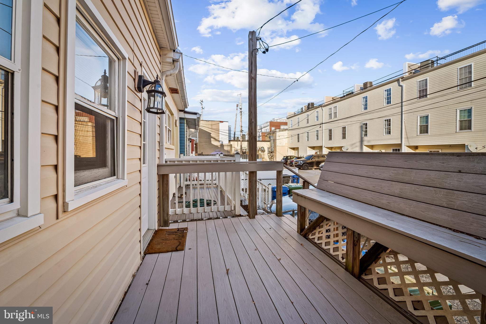 LOCUST POINT - Residential