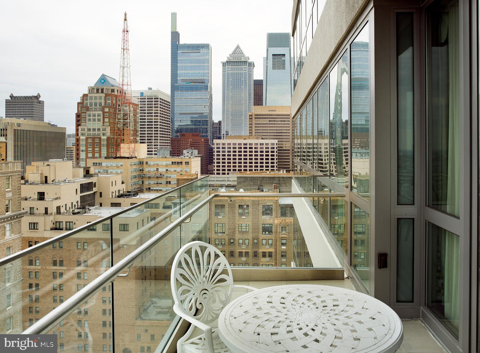 RITTENHOUSE SQUARE - Residential
