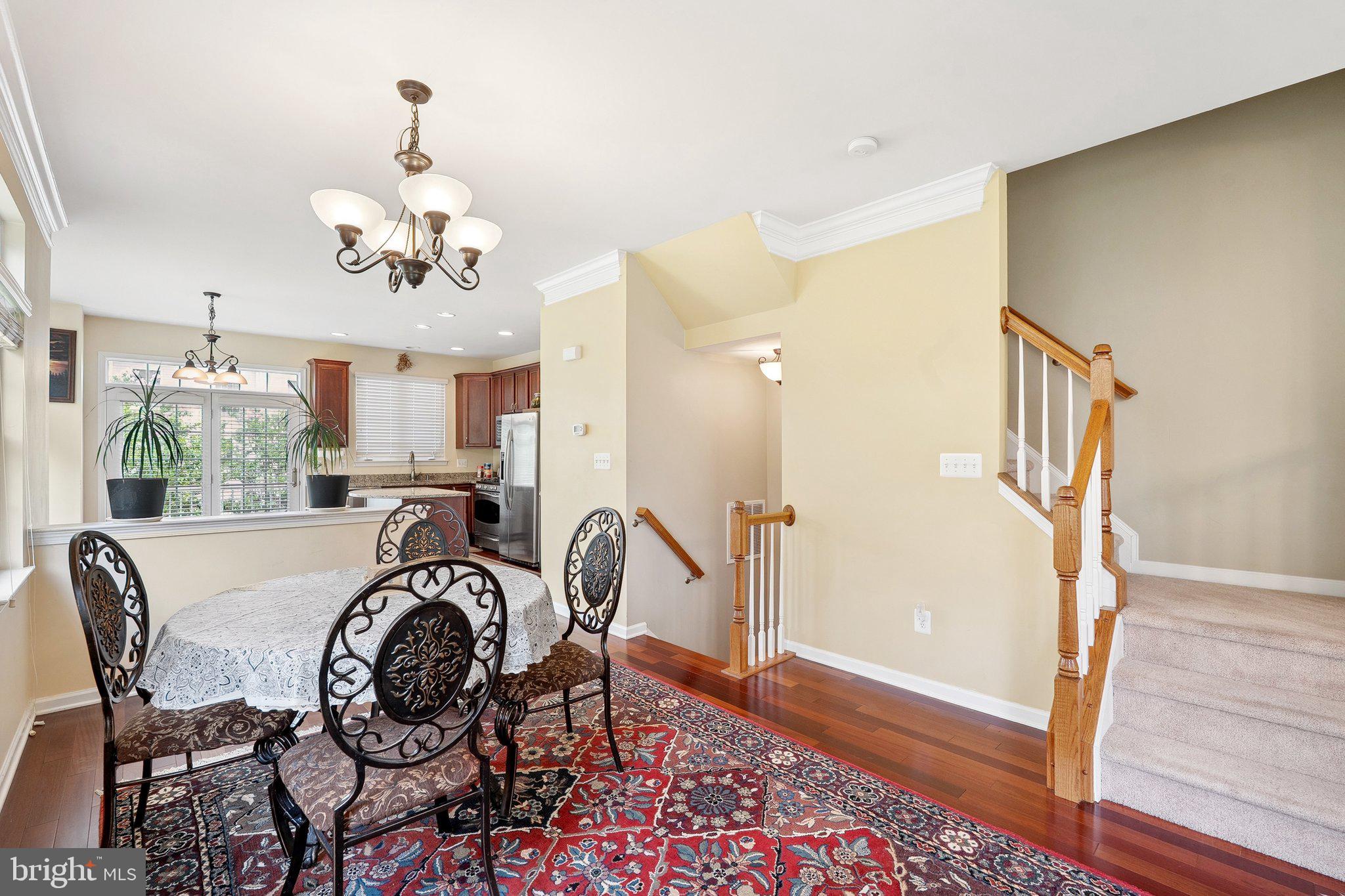 SOUTH RIDING - Residential Lease