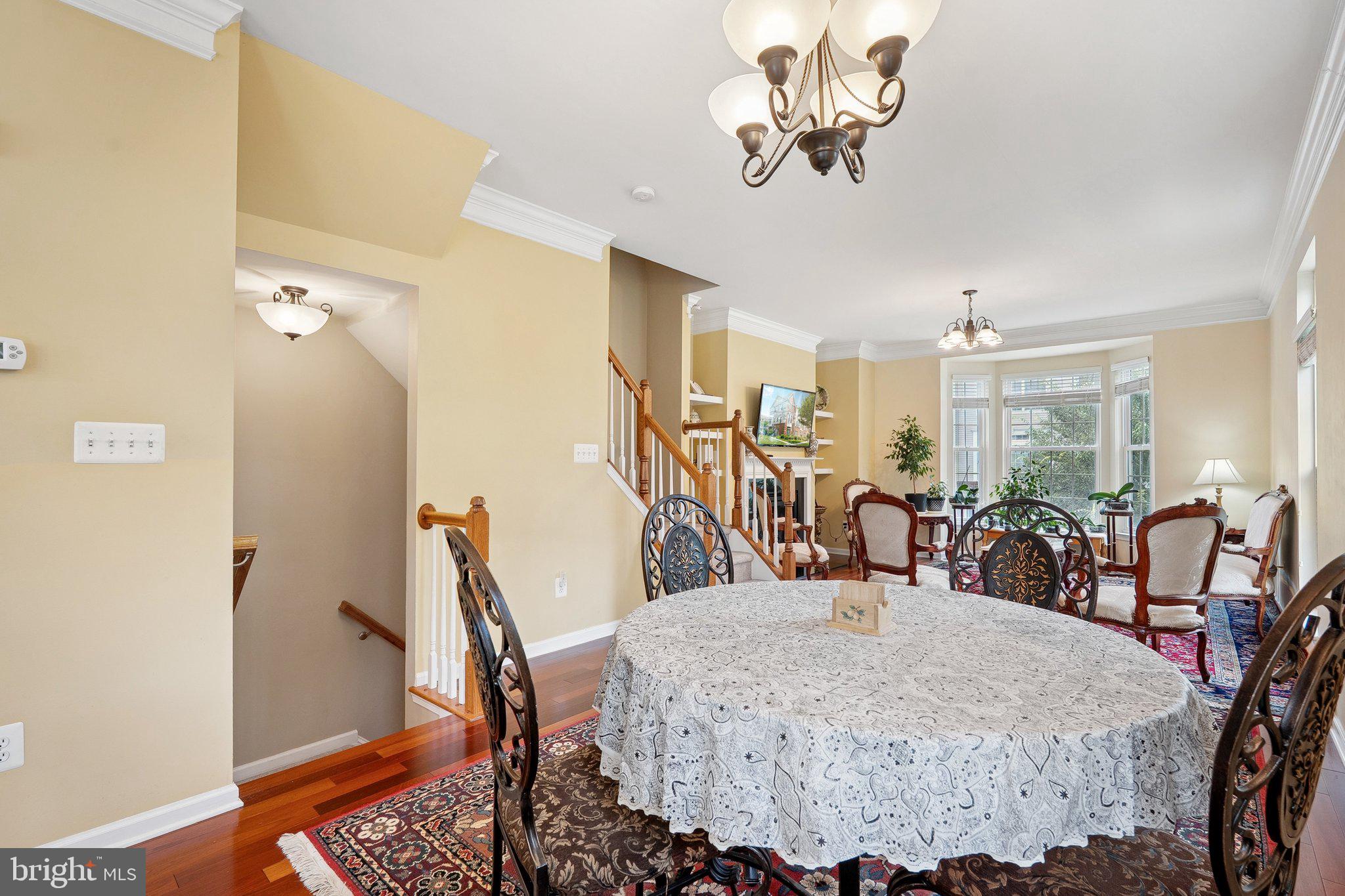 SOUTH RIDING - Residential Lease