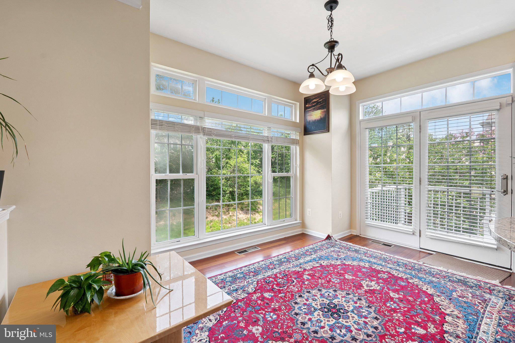 SOUTH RIDING - Residential Lease