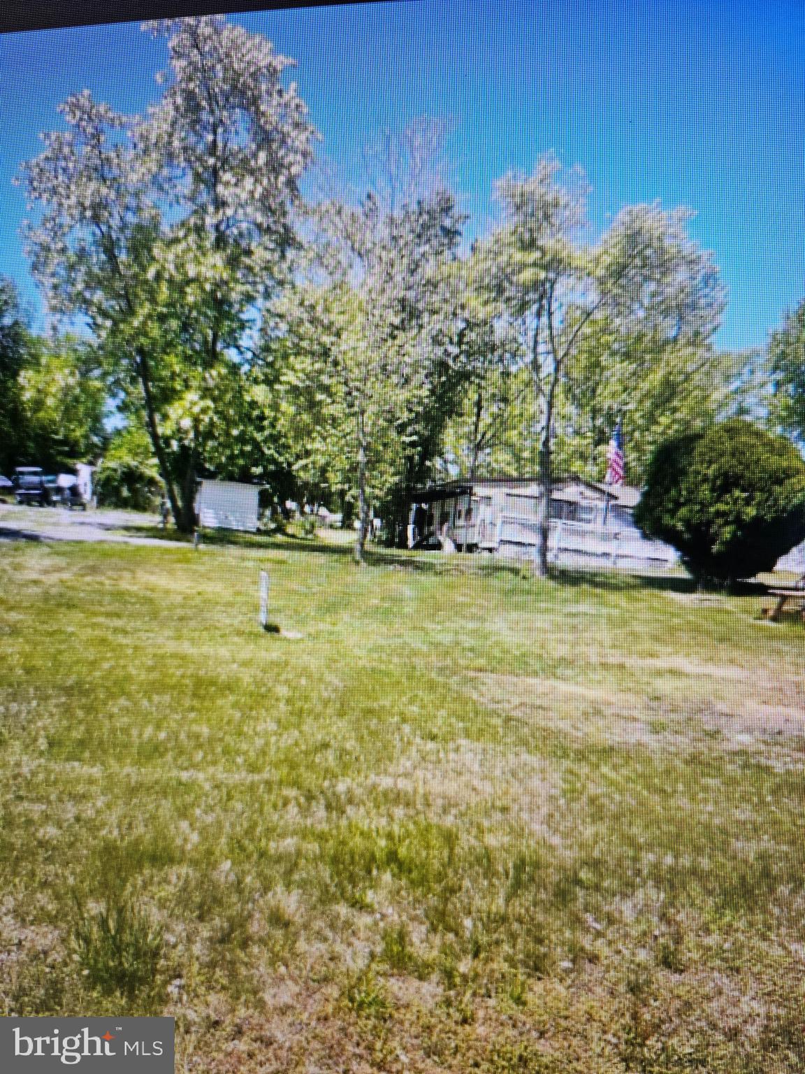 256, 257 IOWA LANE GLEN 4