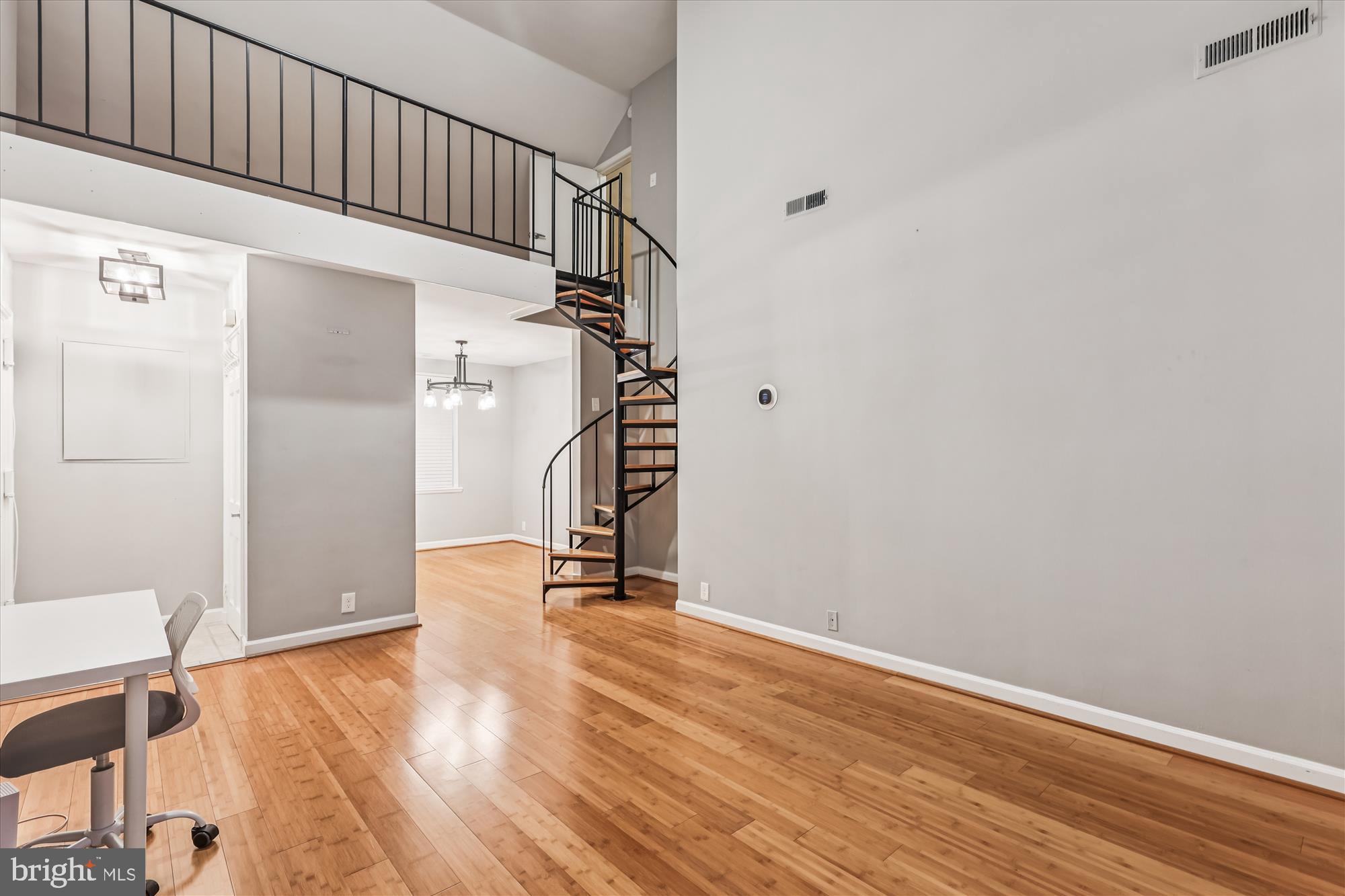 4640 36TH STREET S B2