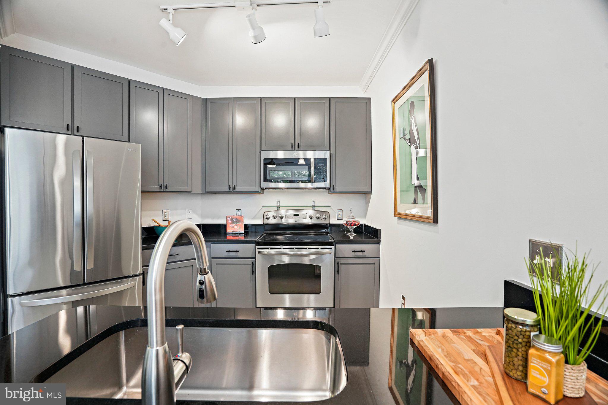 1391 PENNSYLVANIA AVENUE SE 430