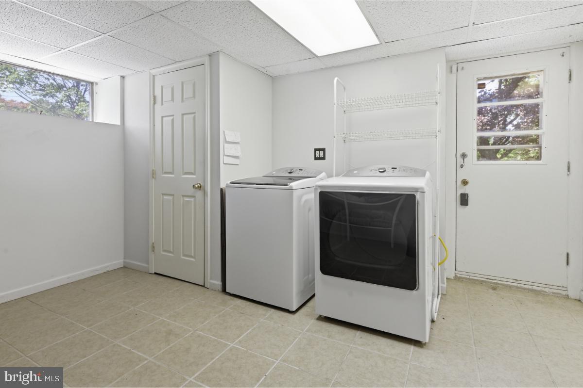 CARROLL PARK - Residential