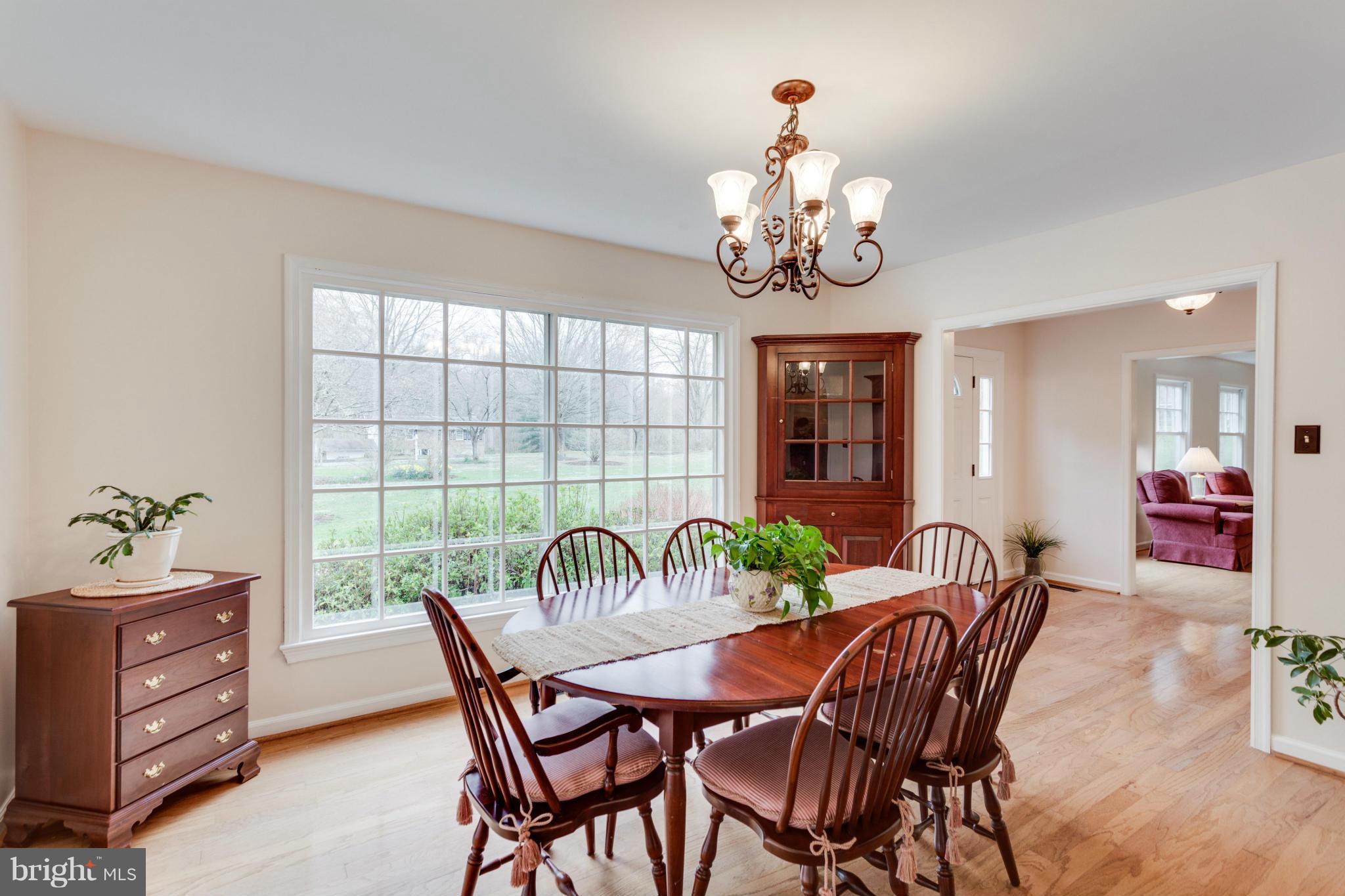 COLCHESTER HUNT - Residential