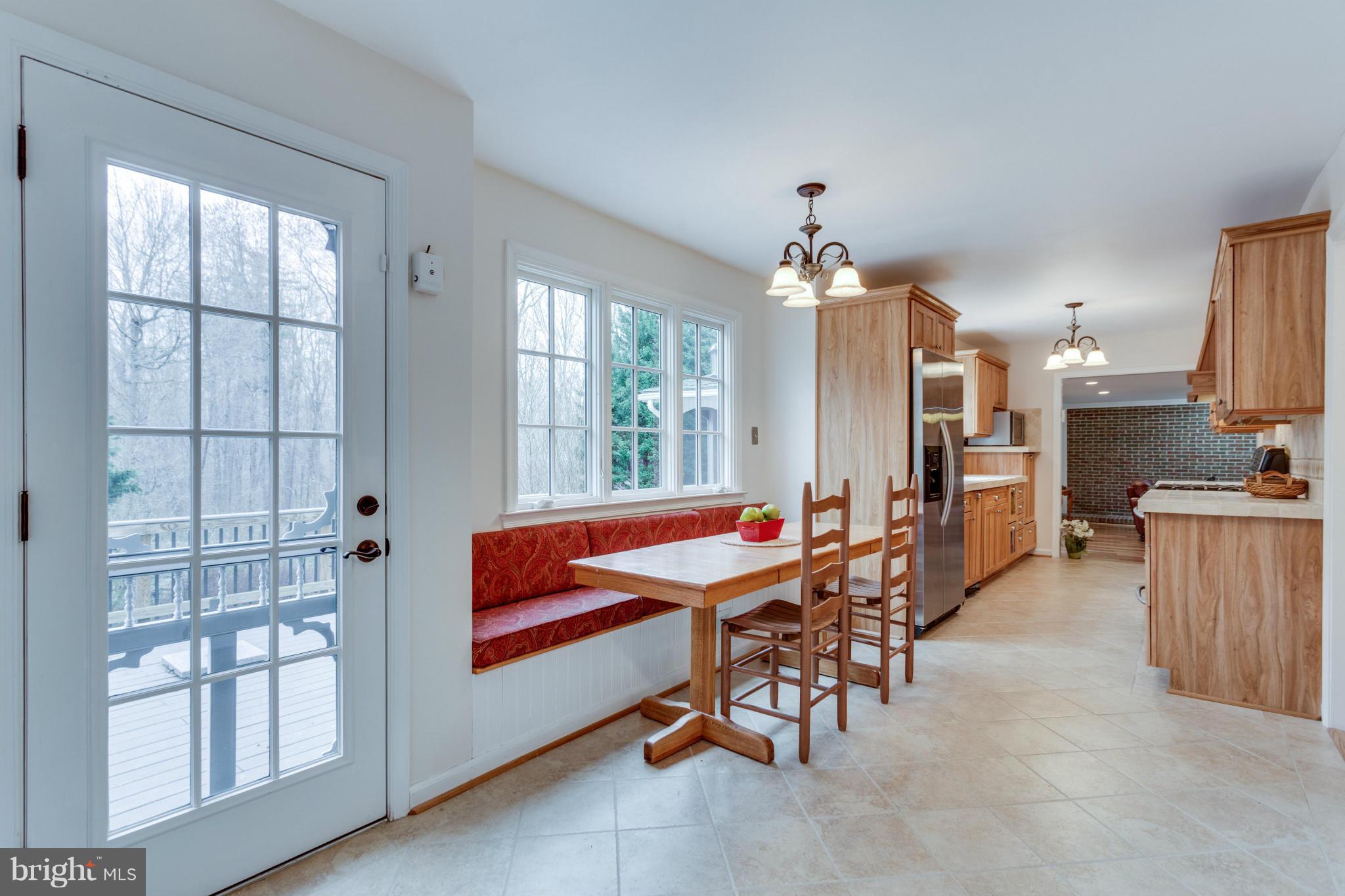 COLCHESTER HUNT - Residential