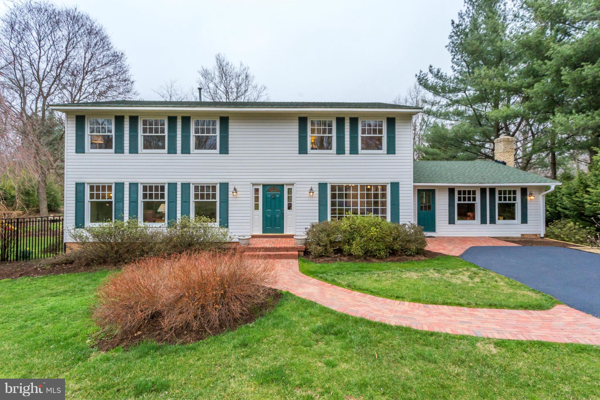 COLCHESTER HUNT - Residential