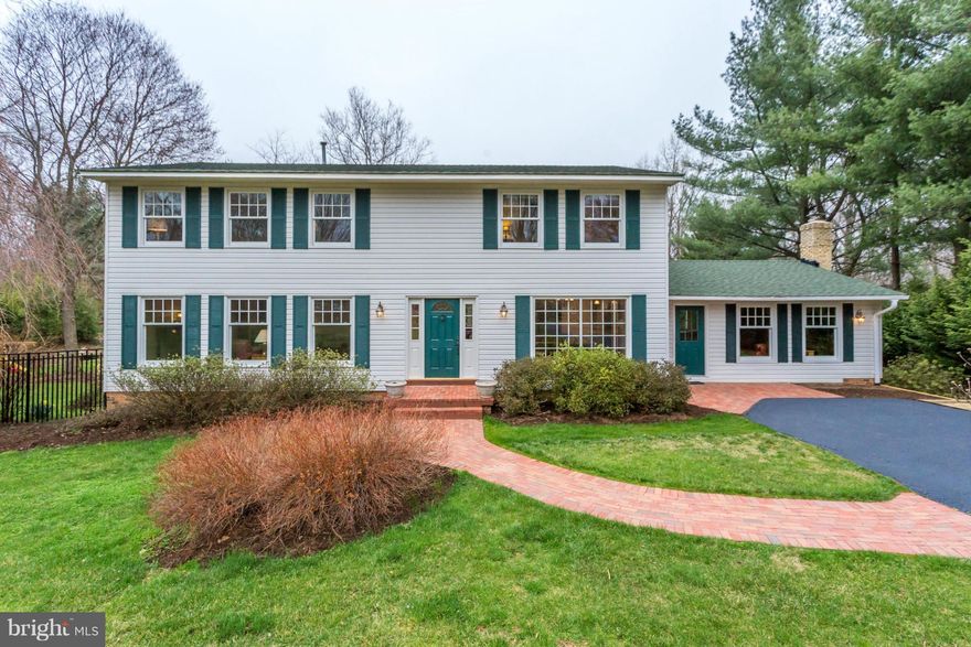 OPEN HS SUN 1-4*ALMOST 1 ACRE SERENE CUL-DE-SAC PRIVATE LOT *VIEWS OF PARKLAND*GORGEOUS RENOVATED KIT*WALKIN PANTRY*LIGHTFILLED GREATRM OFF KIT*LRG COMPOSITE DECK W/ AMAZING VIEW OF POOL, GAZEBO, KOI POND, ORNAMENTAL TREES*OVERSIZED SCREENED IN PORCH*CUSTOM PRISTINE POOL W/ 2 PATIOS*BATHS BEAUTIFULLY RENOVATED*NEW HDWD FLRS ON UPPER LVL*FULLY FIN WALKOUT LL w/ 2ND KIT*NEWER HVAC*ROBINSON PRYAMID