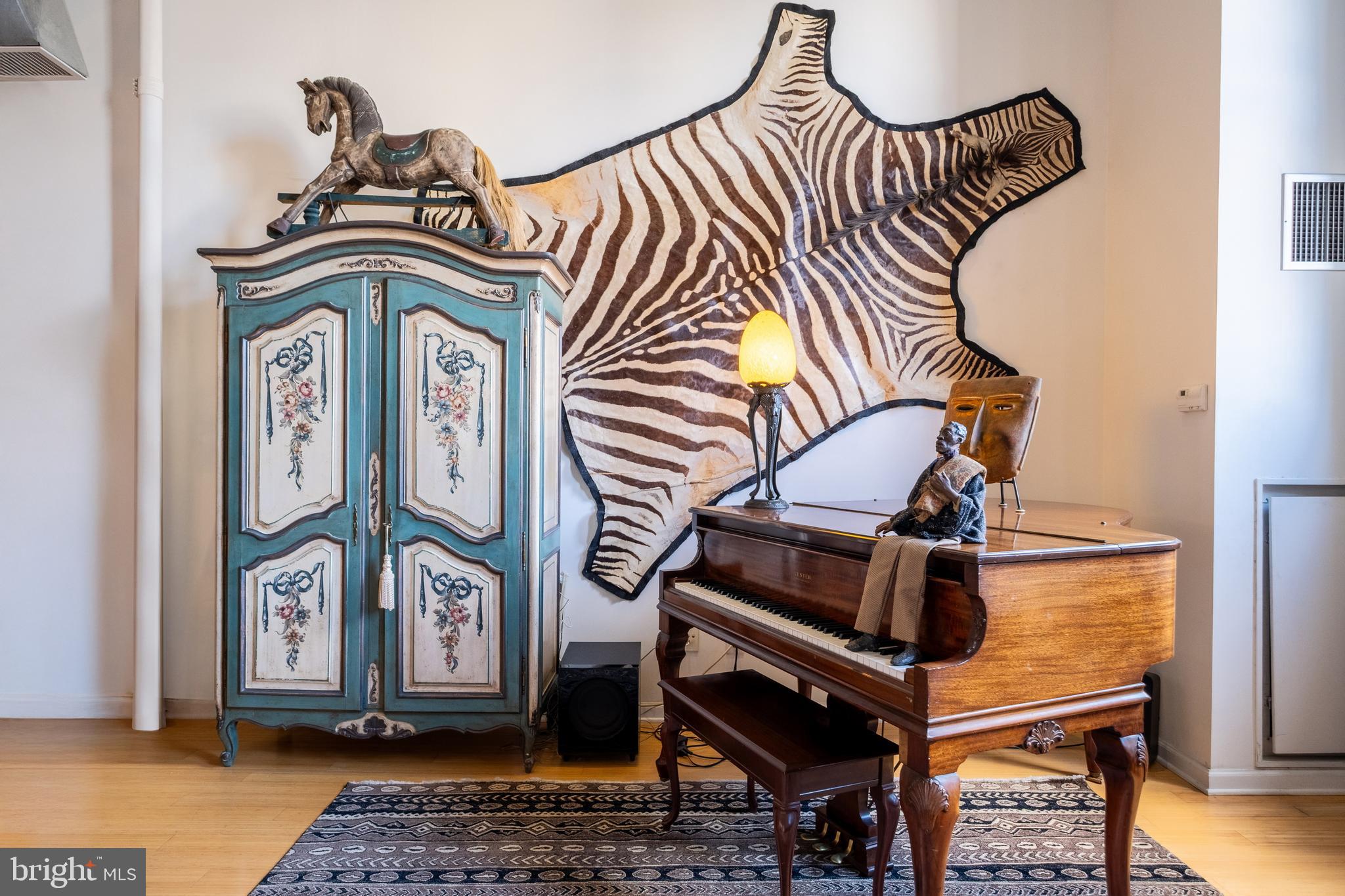 CENTER CITY - Residential