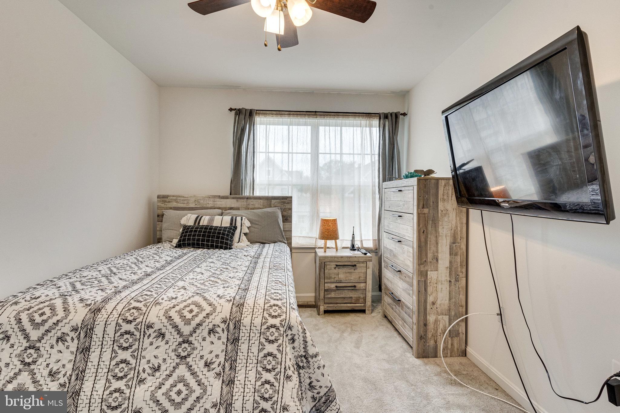 PEPPER MILL VILLAGE - Residential