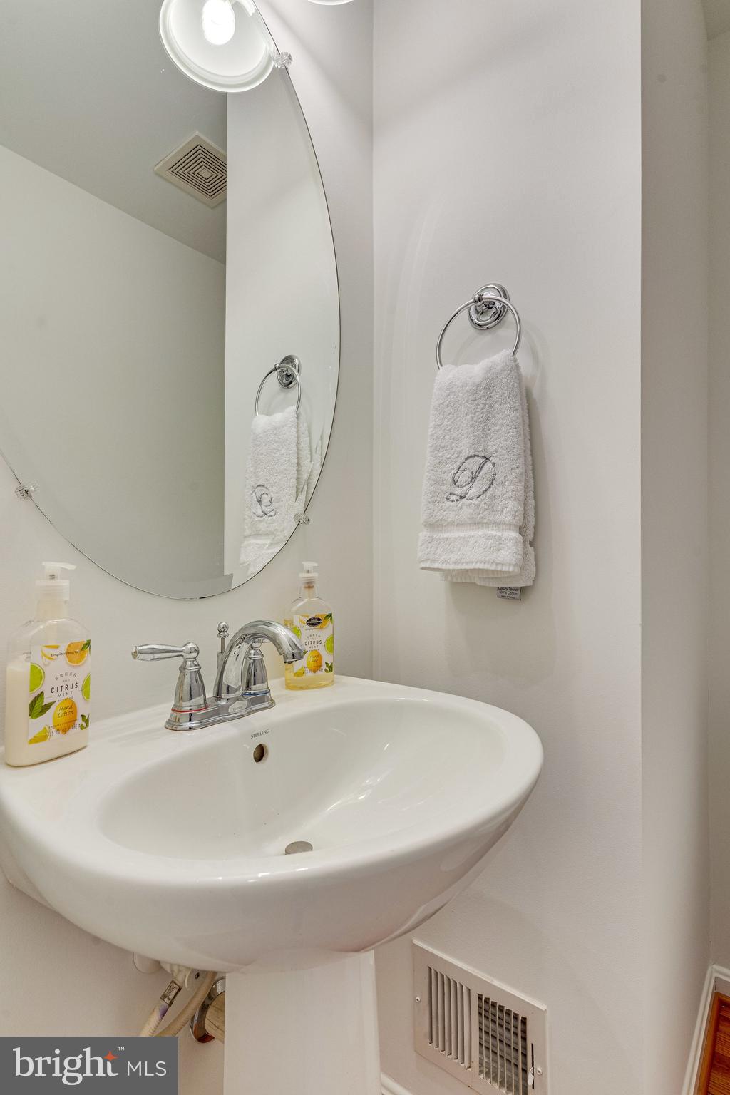 PEPPER MILL VILLAGE - Residential