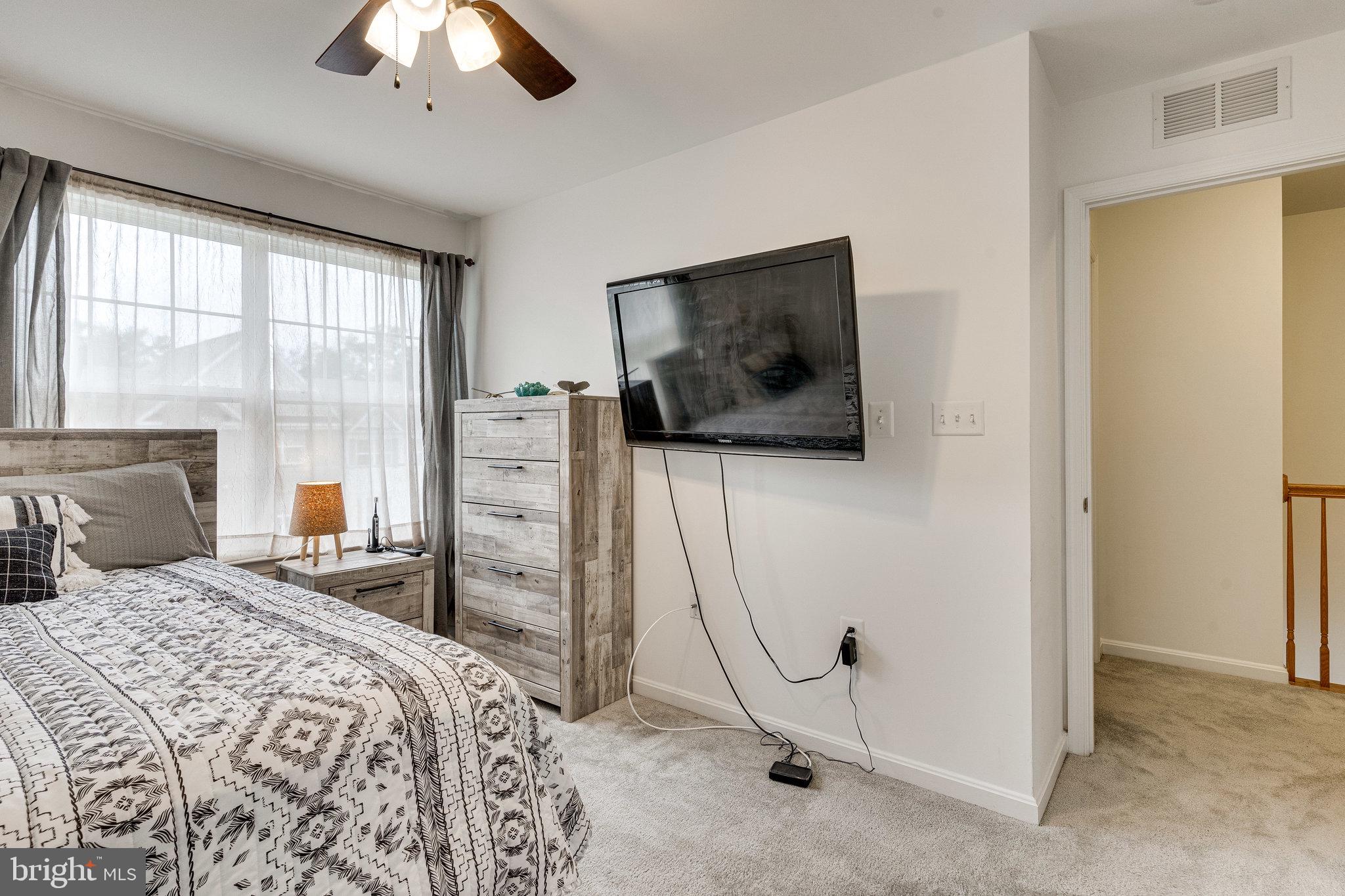 PEPPER MILL VILLAGE - Residential