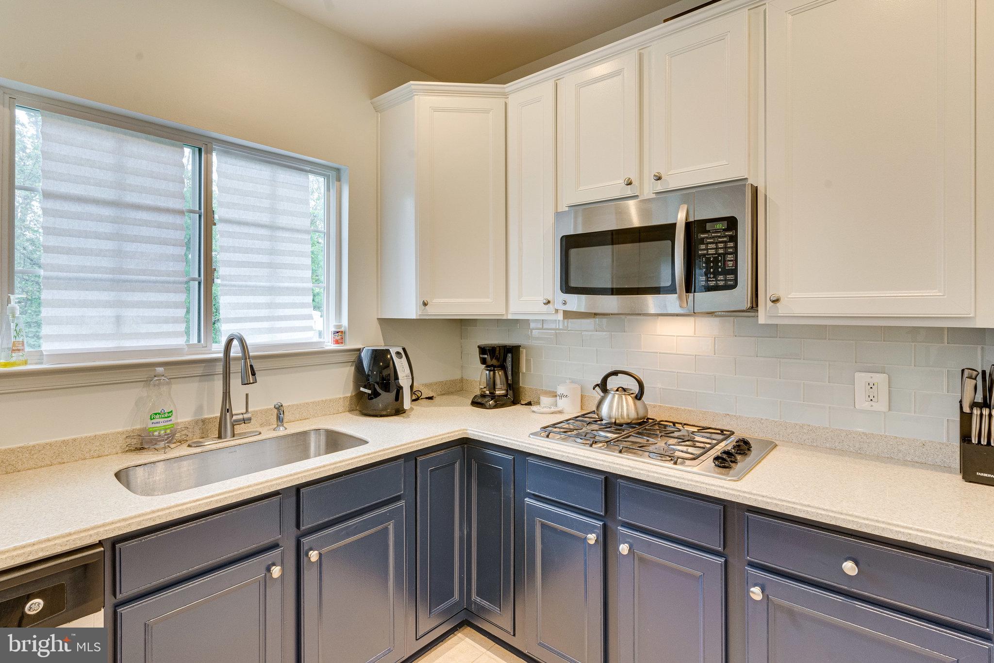 PEPPER MILL VILLAGE - Residential