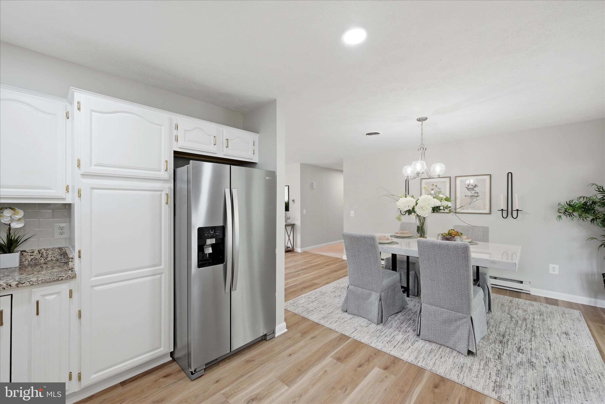 MOUNTAIN VIEW ACRES - Residential