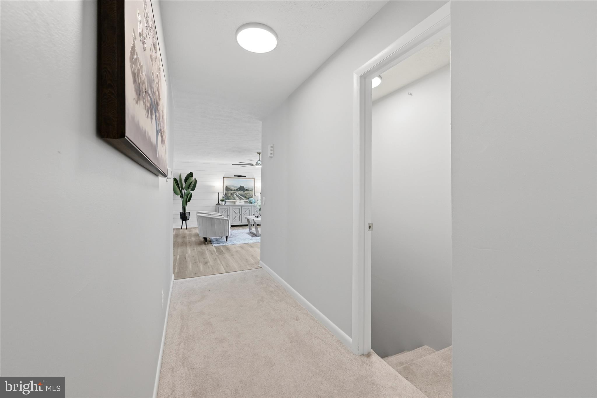MOUNTAIN VIEW ACRES - Residential