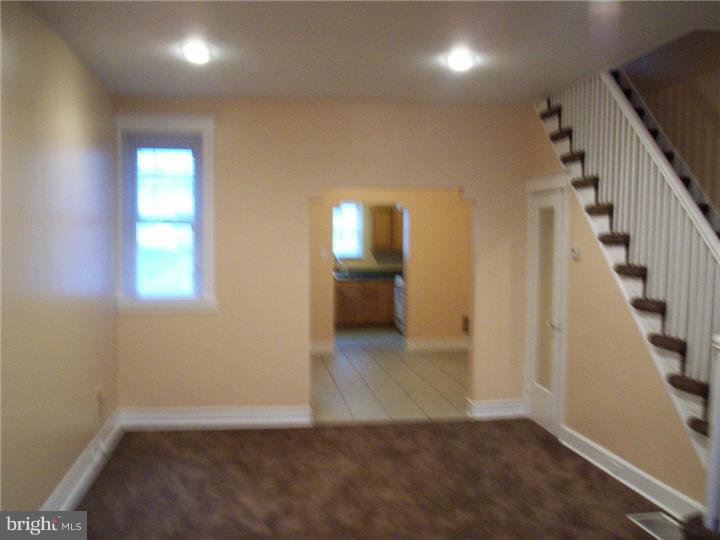 WHITMAN - Residential