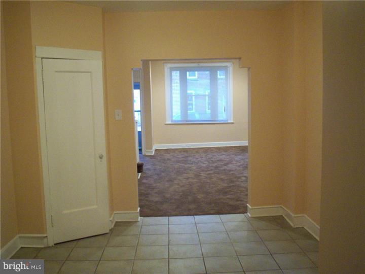 WHITMAN - Residential