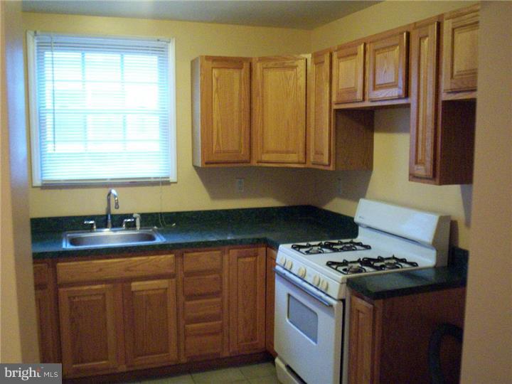 WHITMAN - Residential