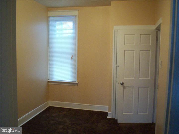 WHITMAN - Residential