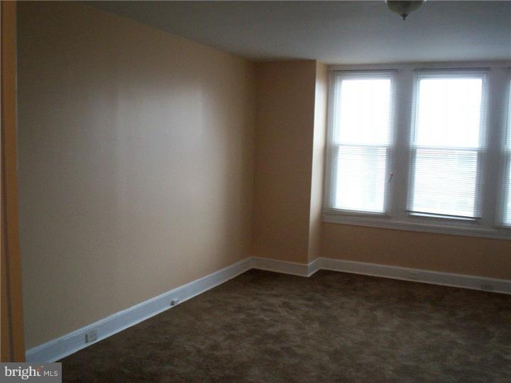 WHITMAN - Residential