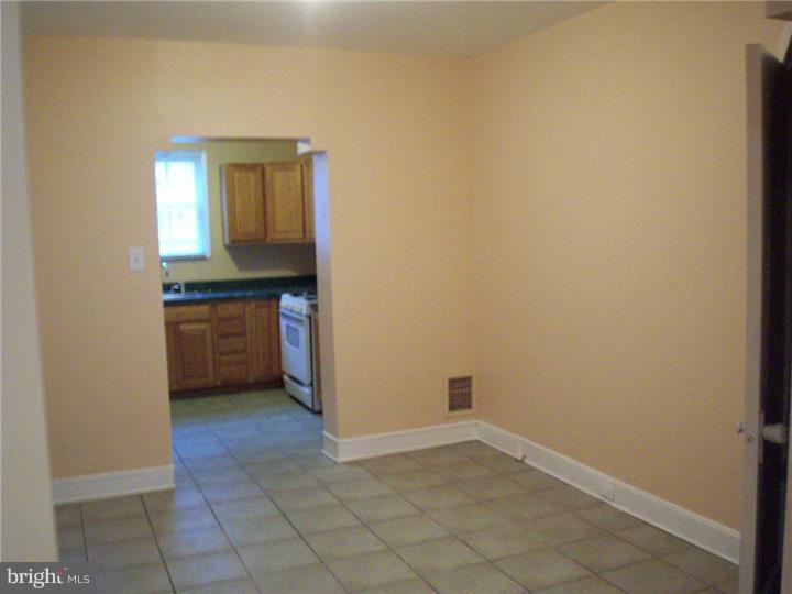 WHITMAN - Residential