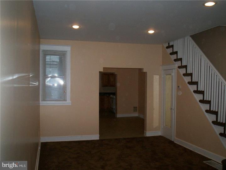 WHITMAN - Residential