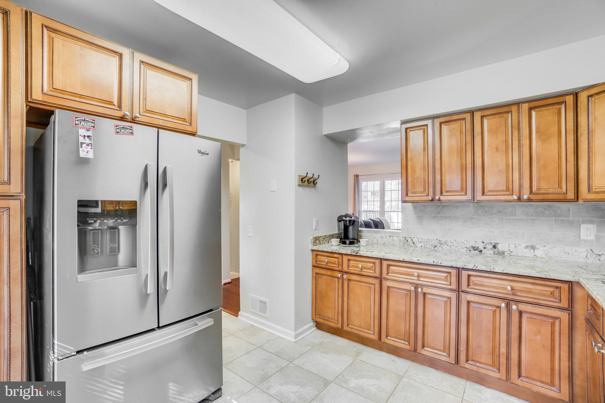 LONDON TOWNE - Residential