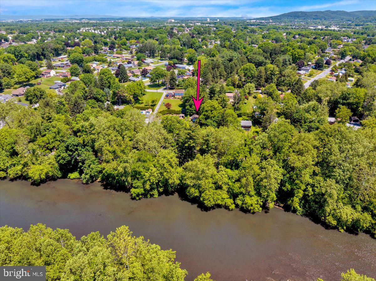 3421 RIVER ROAD