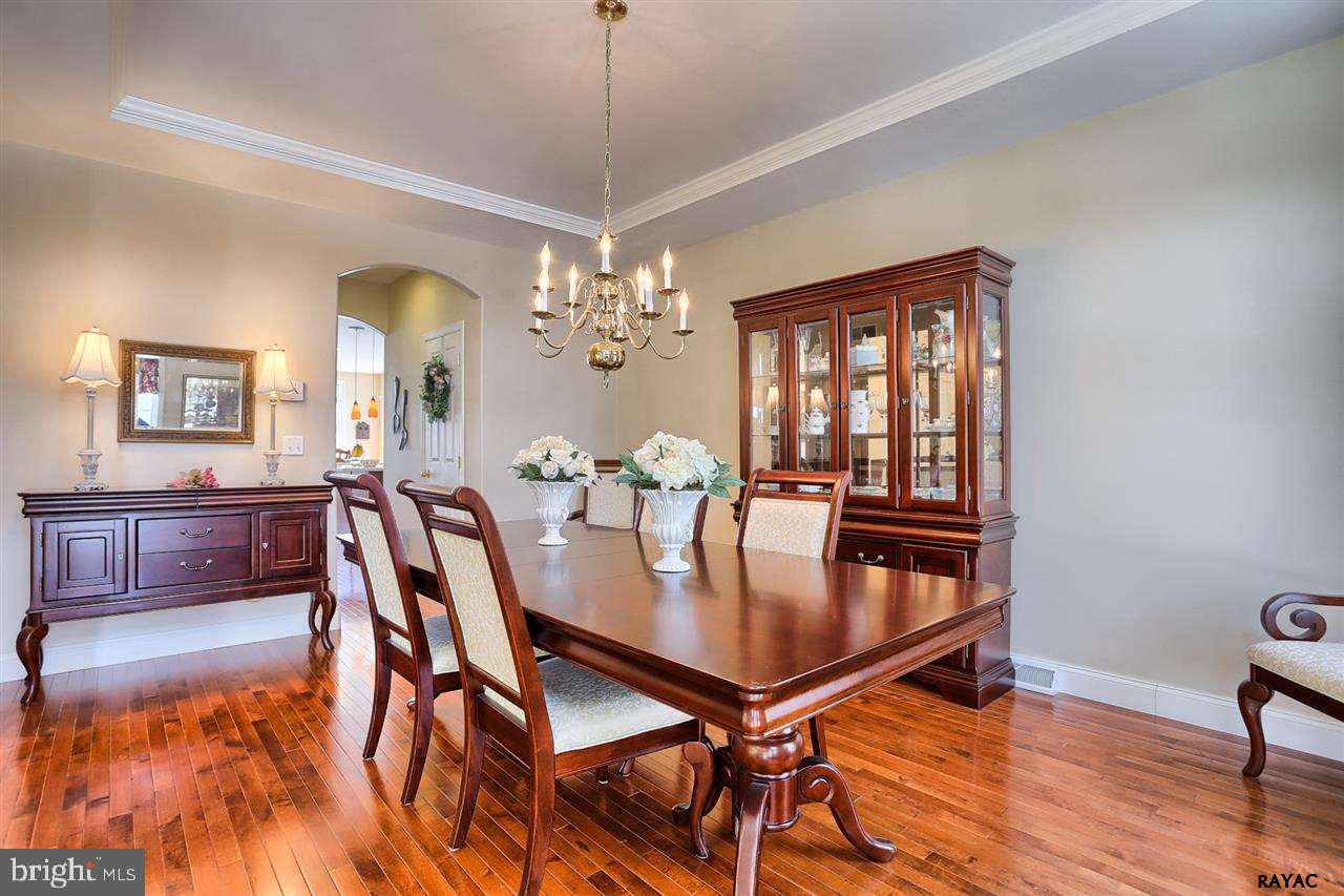 SPRINGWOOD - Residential