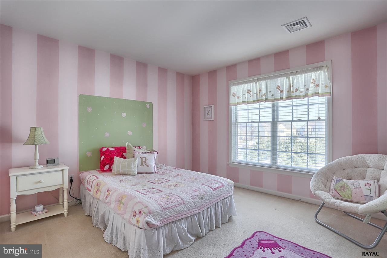 SPRINGWOOD - Residential