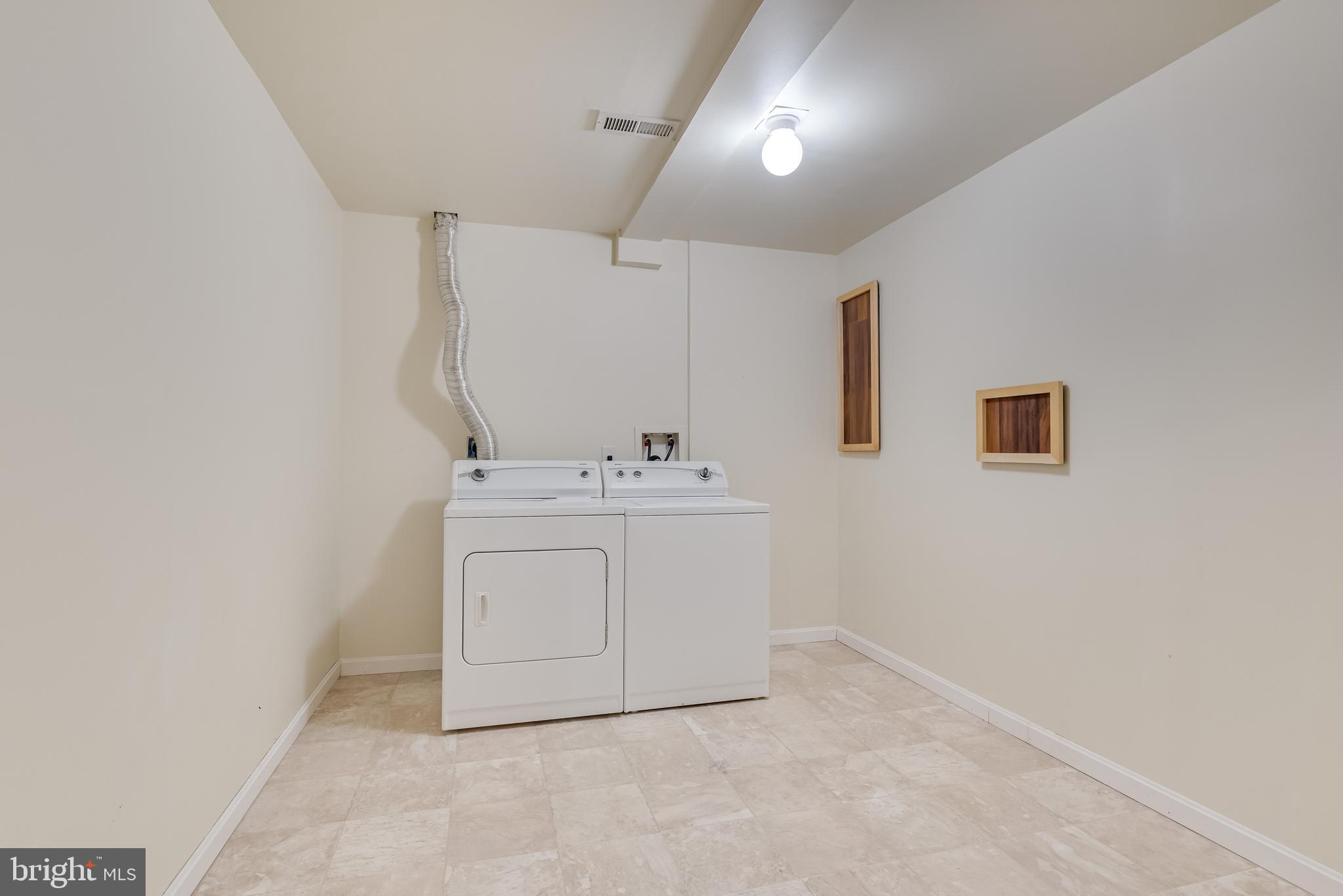 PRENTISS POINT II TOWNHOMES - Residential