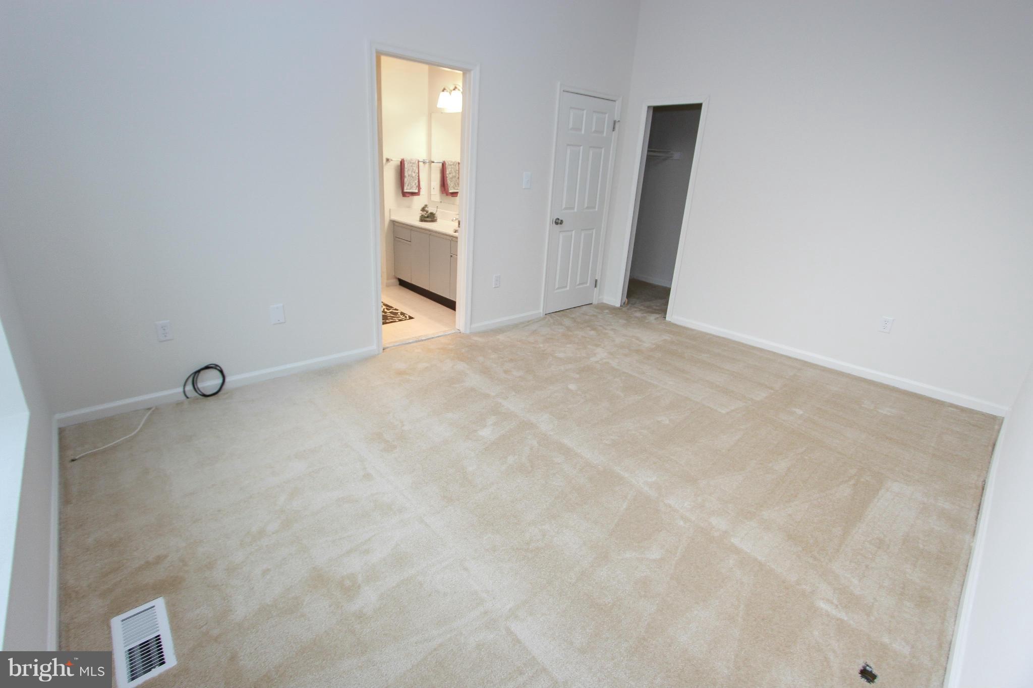 HERITAGE ESTATES - Residential