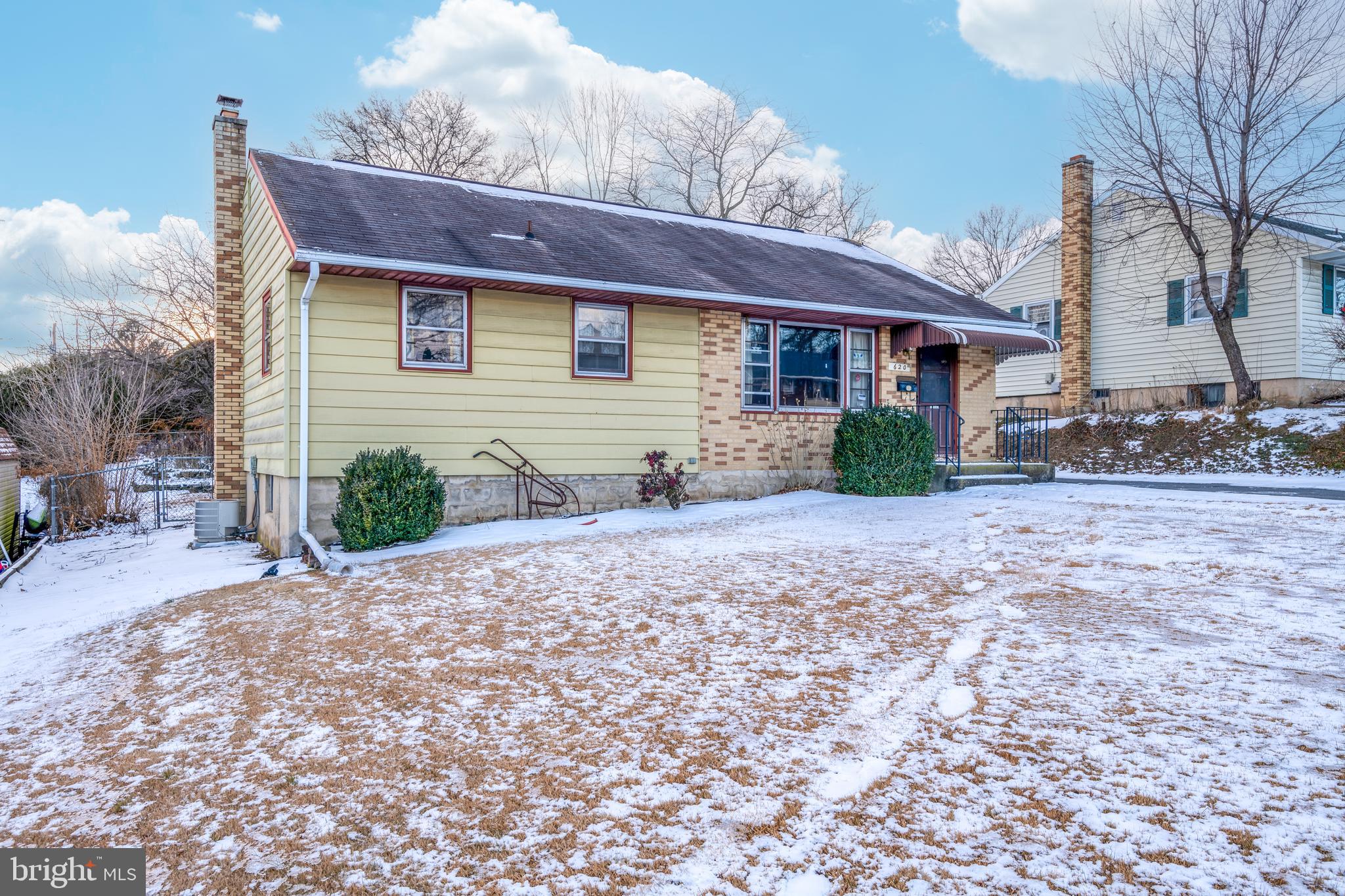 ELIZABETHTOWN BOROUGH - Residential