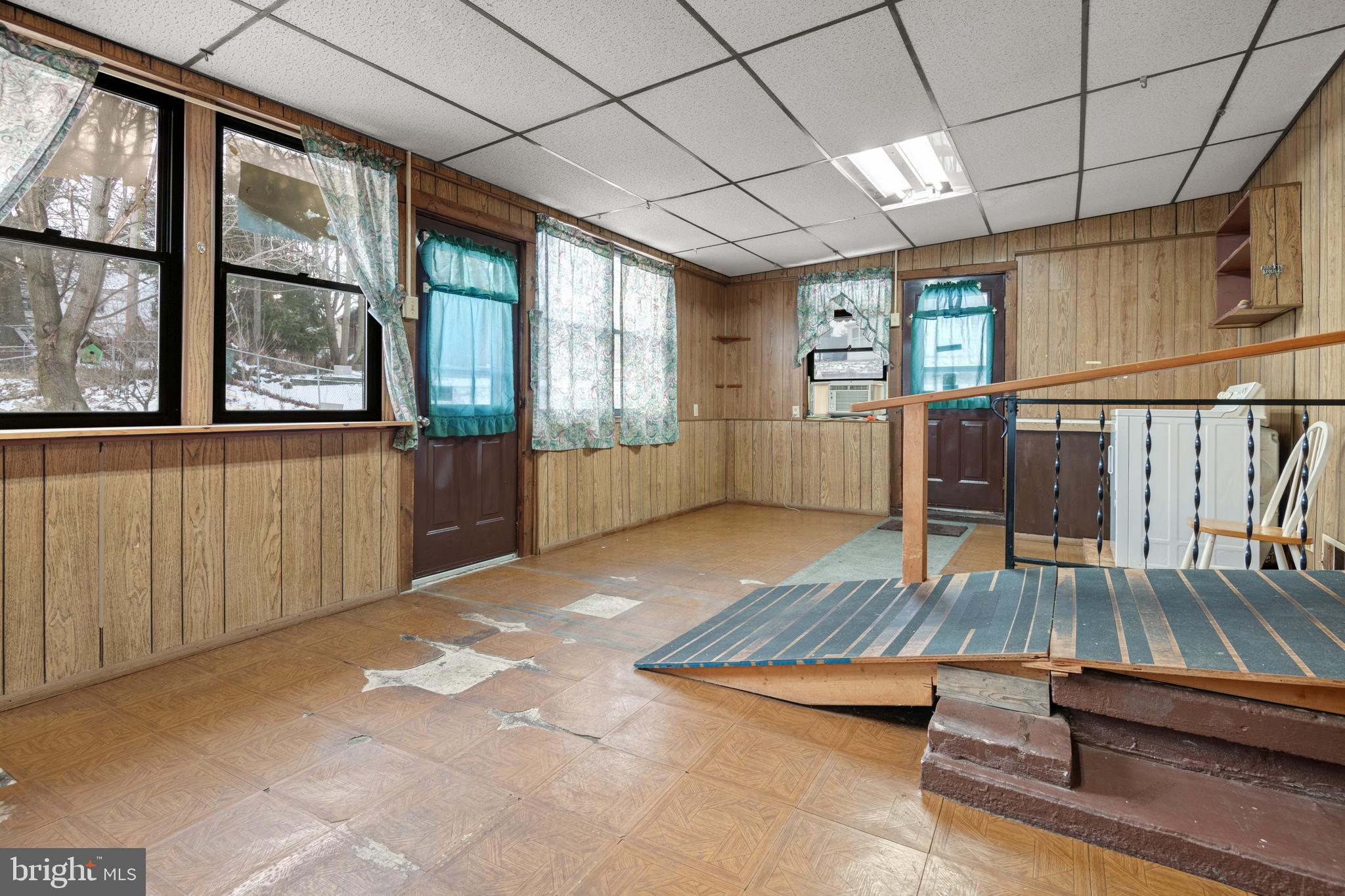 ELIZABETHTOWN BOROUGH - Residential