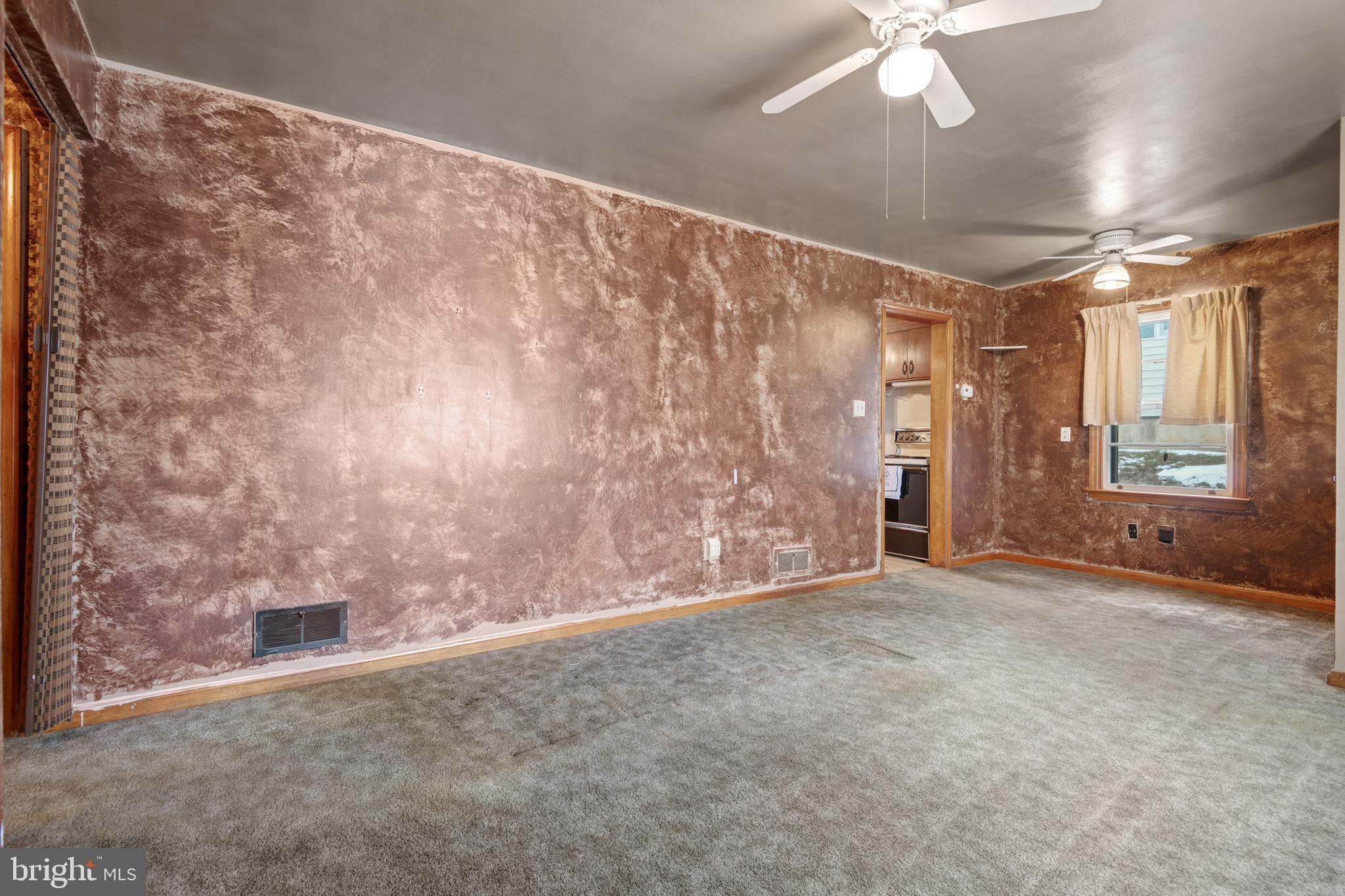 ELIZABETHTOWN BOROUGH - Residential