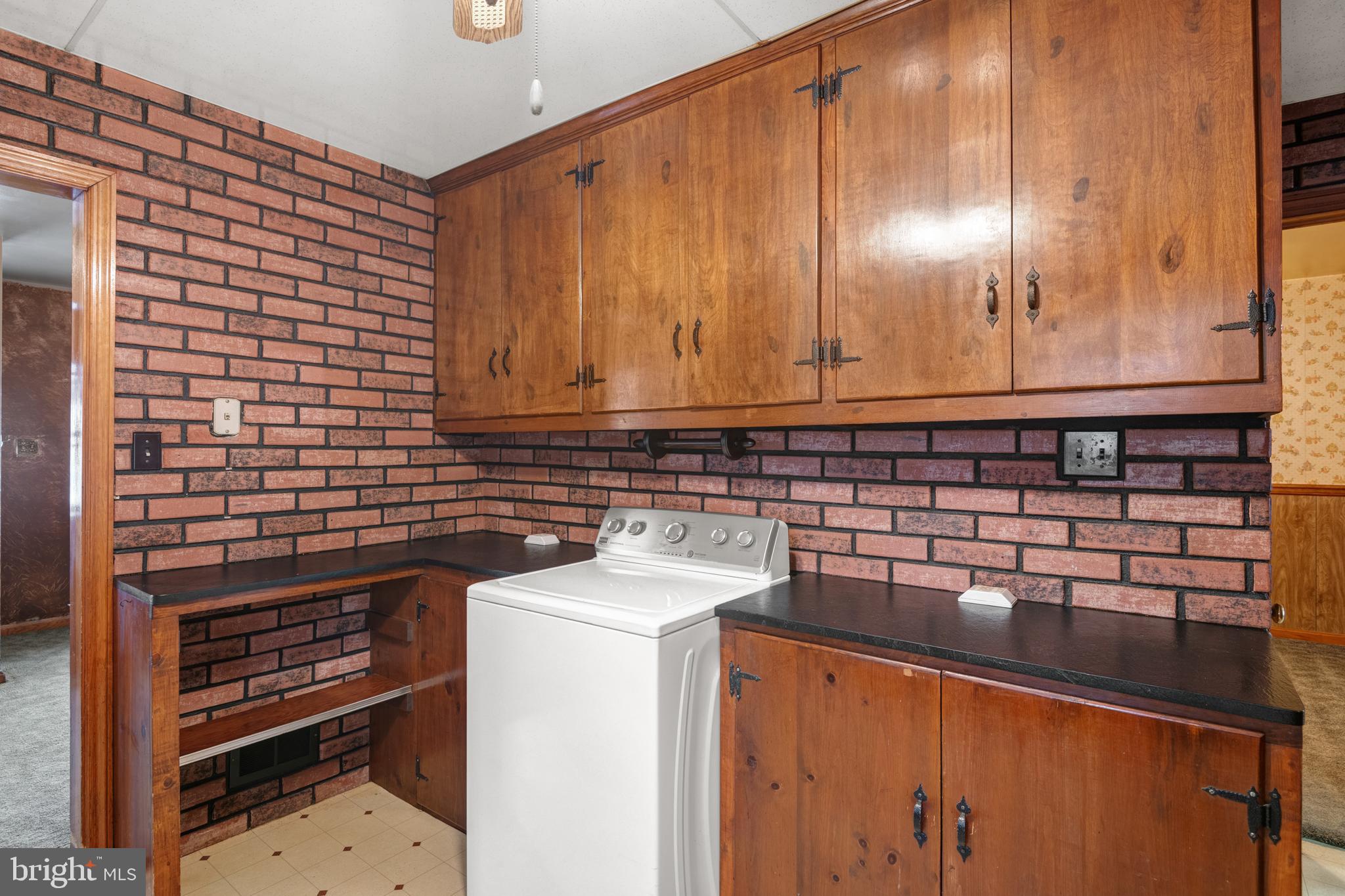 ELIZABETHTOWN BOROUGH - Residential