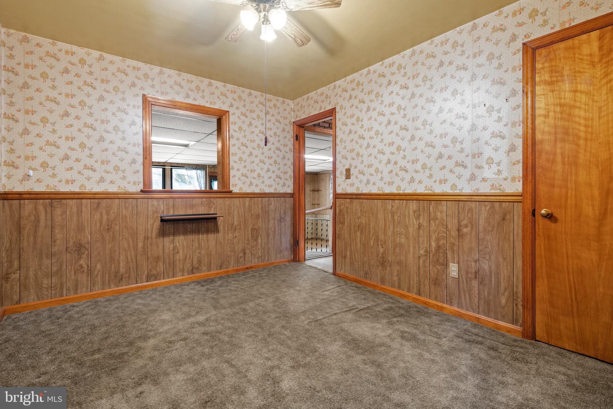 ELIZABETHTOWN BOROUGH - Residential